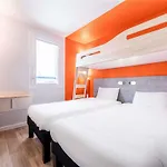 Ibis Budget Airport *