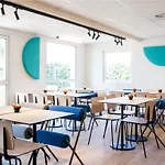 Ibis Budget Airport Hotel *