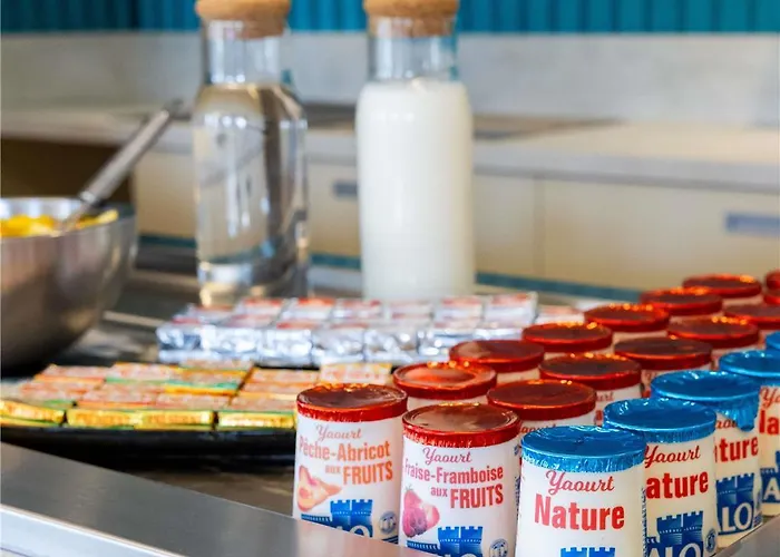 Hotel Ibis Budget Airport *