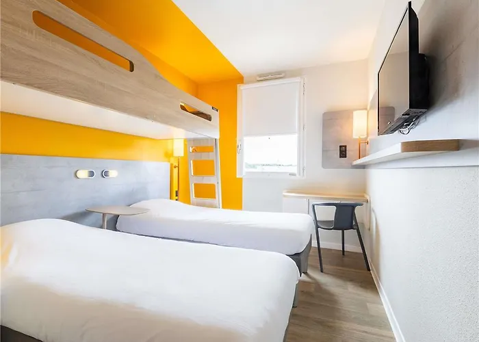 Ibis Budget Airport *